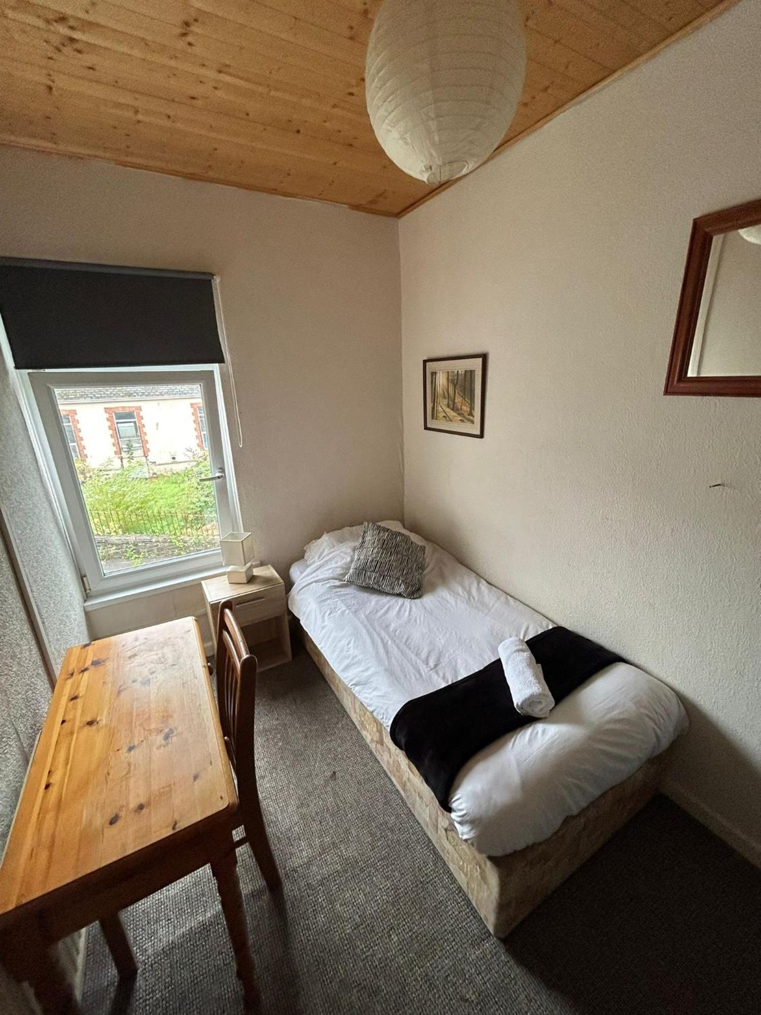 فندق Hill Breeze House ميرثير تيدفيل المظهر الخارجي الصورة