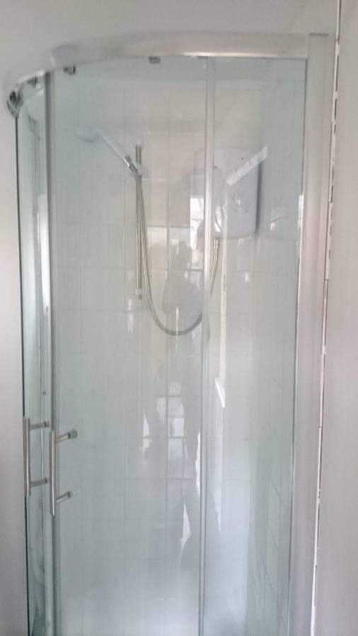 فندق Hill Breeze House ميرثير تيدفيل المظهر الخارجي الصورة